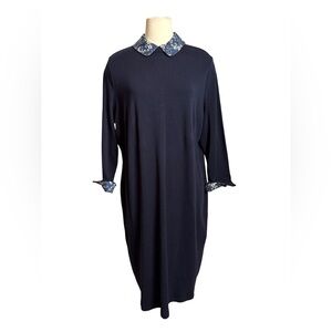 Talbots Navy 1X shift dress with floral cuff and a removable floral collar.